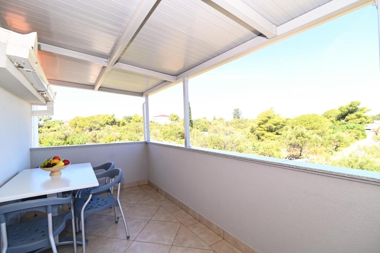 Apartmani Adria Trogir Bagian luar foto